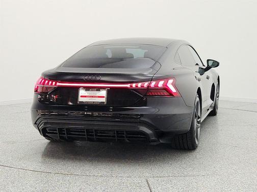 Mythos Black Metallic 2022 Audi RS e-tron GT quattro
