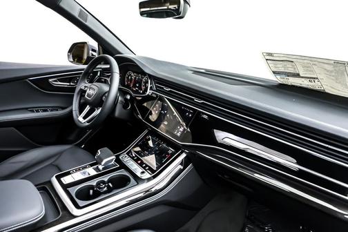 2026 Audi Q8 55 Premium Plus