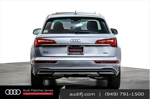 2023 Audi Q5 40 Premium Plus