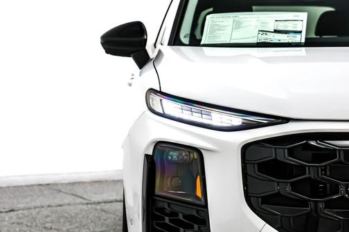 Arkona White 2026 Audi Q3 TFSI quattro S tronic