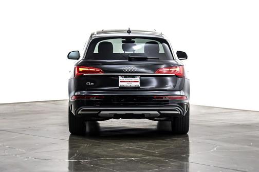 2023 Audi Q5 40 Premium