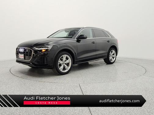 Mythos Black Metallic 2023 Audi Q8 55 Premium Plus