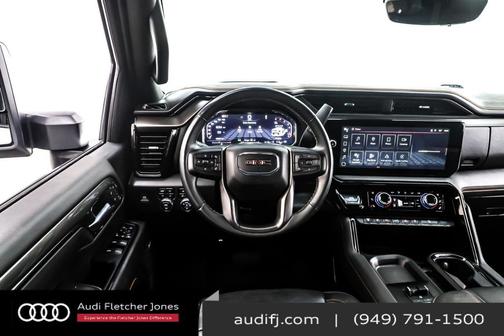 2024 GMC Sierra 2500 AT4