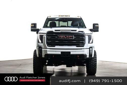 2024 GMC Sierra 2500 AT4