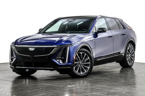 2024 Cadillac LYRIQ Sport