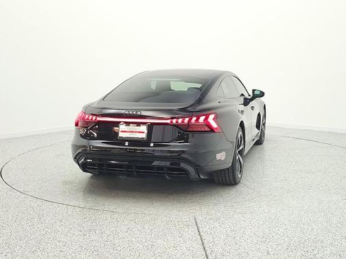 Mythos Black Metallic 2023 Audi e-tron GT Premium Plus quattro