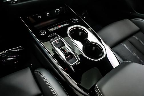 2026 Audi A6 Premium Plus quattro S tronic