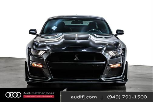2022 Ford Shelby GT500 Base