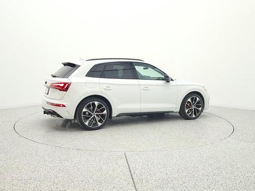 Glacier White Metallic 2023 Audi SQ5 3.0T Premium Plus