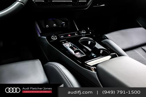 2025 Audi Q6 e-tron Premium Plus