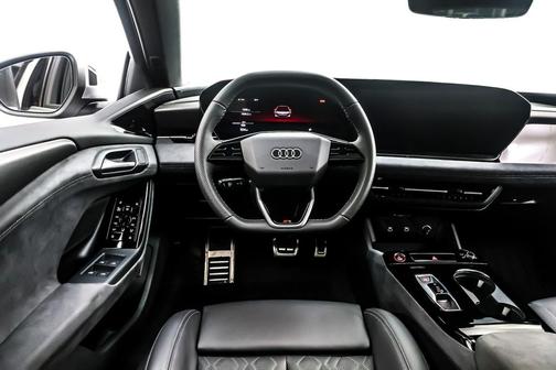 2025 Audi S6 e-tron Premium