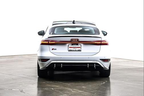 2025 Audi S6 e-tron Premium