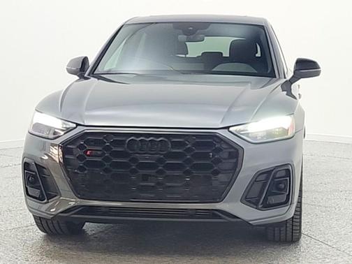 Daytona Gray Pearl Effect 2023 Audi SQ5 3.0T Premium Plus