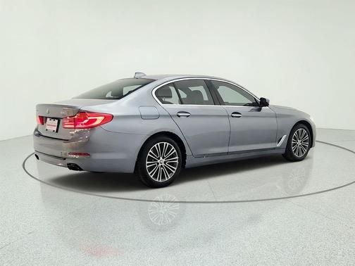 Bluestone Metallic 2018 BMW 540 i xDrive