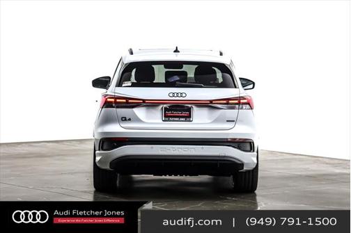 2025 Audi Q4 e-tron Premium Plus 55 quattro