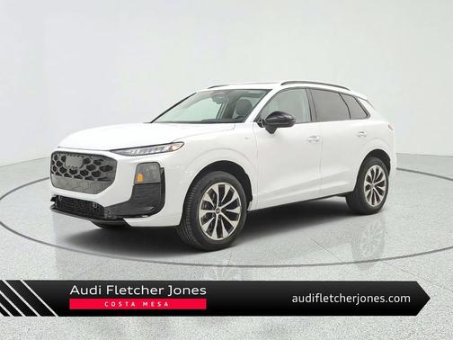Arkona White 2026 Audi Q3 TFSI quattro S tronic