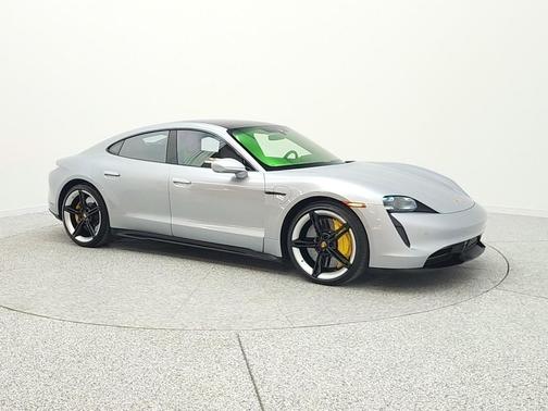 2024 Porsche Taycan Turbo