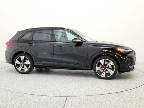 Mythos Black Metallic 2026 Audi SQ5 3.0T Premium Plus
