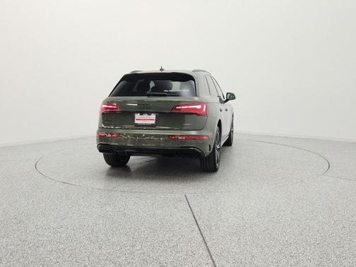 District Green Metallic 2025 Audi Q5 45 S line Premium Plus