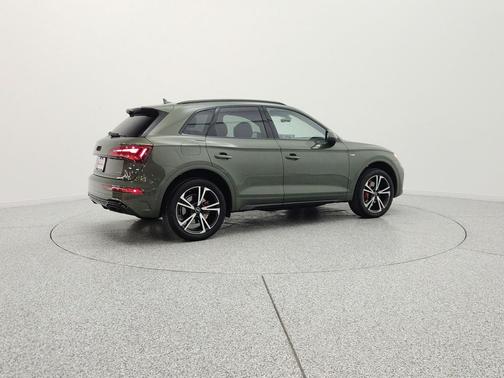 District Green Metallic 2025 Audi Q5 45 S line Premium Plus