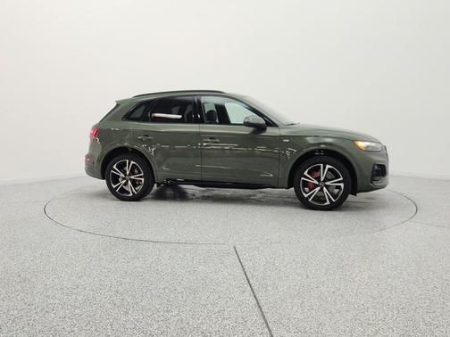 District Green Metallic 2025 Audi Q5 45 S line Premium Plus