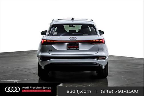 2025 Audi Q6 e-tron Premium Plus quattro