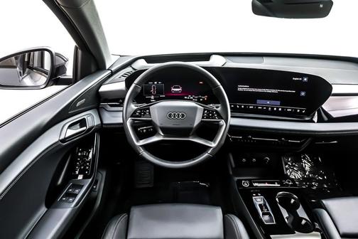 2025 Audi Q6 e-tron Premium Plus quattro
