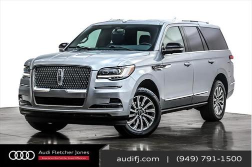 2023 Lincoln Navigator Standard