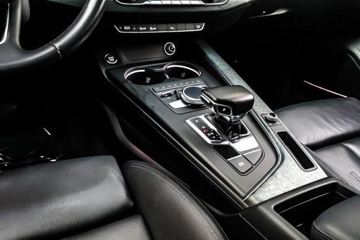2017 Audi A4 2.0T Premium Plus