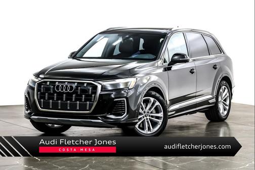 2025 Audi Q7 55 Premium Plus