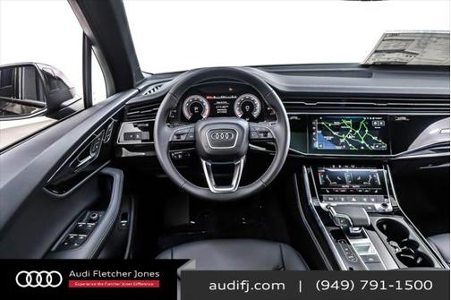 2025 Audi Q7 45 Premium Plus