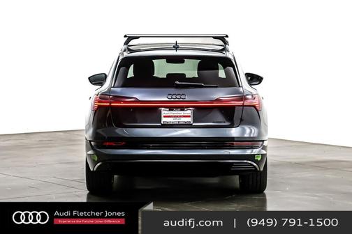 2023 Audi e-tron Premium quattro