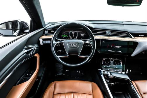 2023 Audi e-tron Premium quattro