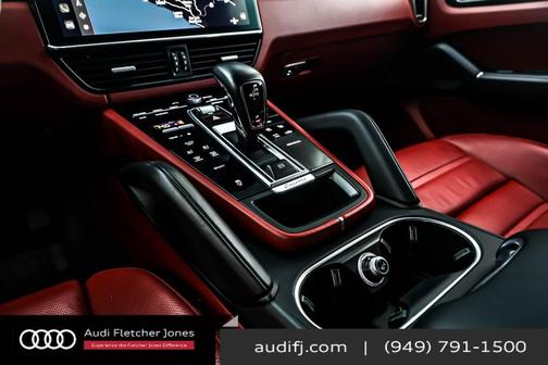 2023 Porsche Cayenne Cayenne