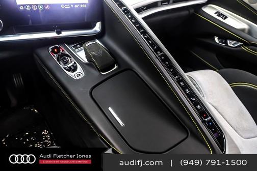 2021 Chevrolet Corvette Stingray w/3LT