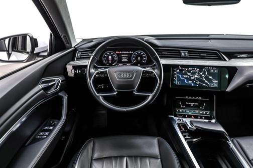 2023 Audi e-tron Premium Plus quattro