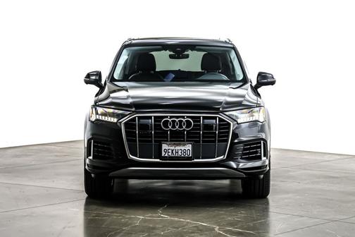 2023 Audi Q7 55 Premium Plus