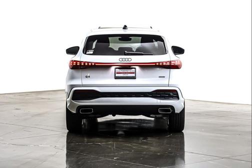 2025 Audi Q5 Premium