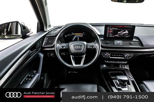 2023 Audi Q5 45 S line Premium Plus