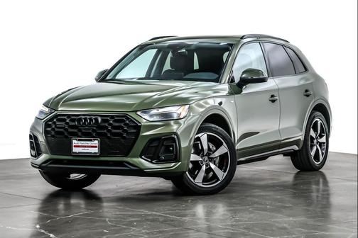 2023 Audi Q5 45 S line Premium Plus