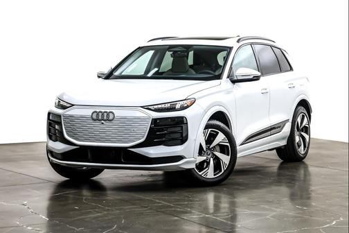 2025 Audi Q6 e-tron Premium Plus quattro