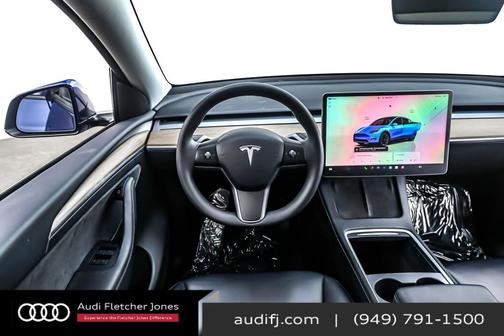 2022 Tesla Model Y Long Range Dual Motor All-Wheel Drive