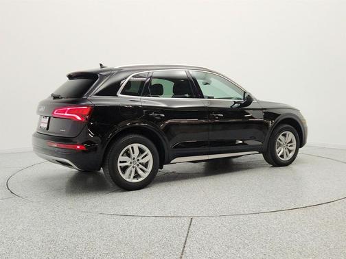 Brilliant Black 2020 Audi Q5 45 Premium