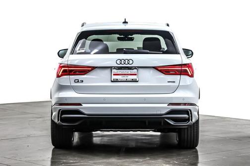 2025 Audi Q3 Premium 45 TFSI S line quattro Tiptronic