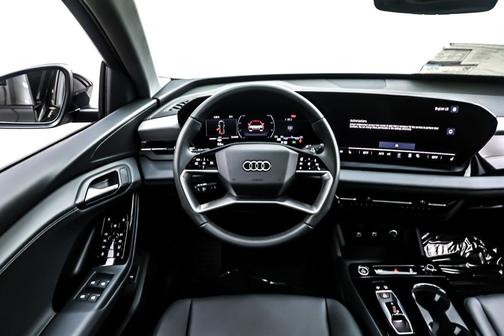 2025 Audi Q6 e-tron Premium quattro