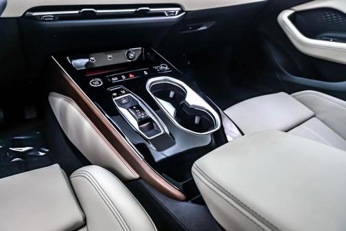 2026 Audi A6 Premium Plus quattro S tronic