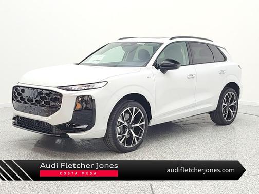 Glacier White Metallic 2026 Audi Q3 TFSI quattro S tronic