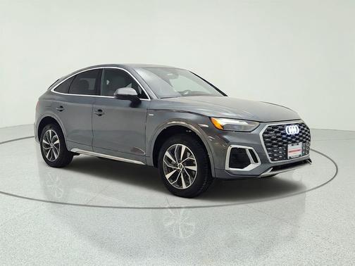 Daytona Gray Pearl Effect 2023 Audi Q5 45 S line Premium Plus