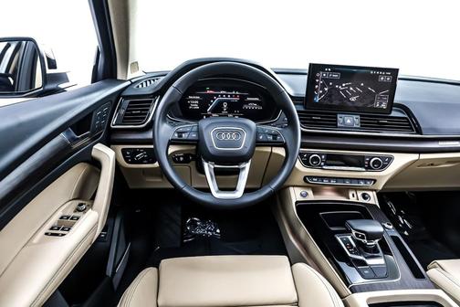 2025 Audi Q5 45 S line Premium Plus