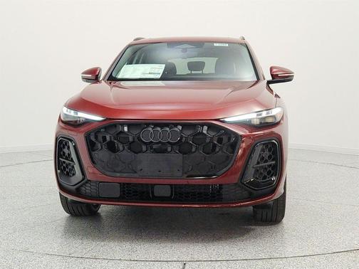 Grenadine Red Metallic 2026 Audi Q5 Premium Plus TFSI quattro S tronic